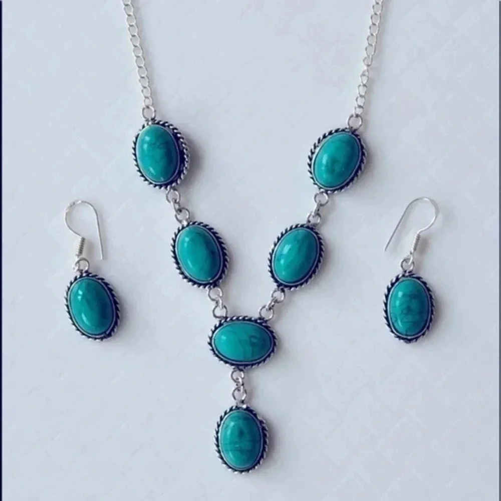 Turquoise Oval Stone Necklace and Earring Set - Women's Jewelry